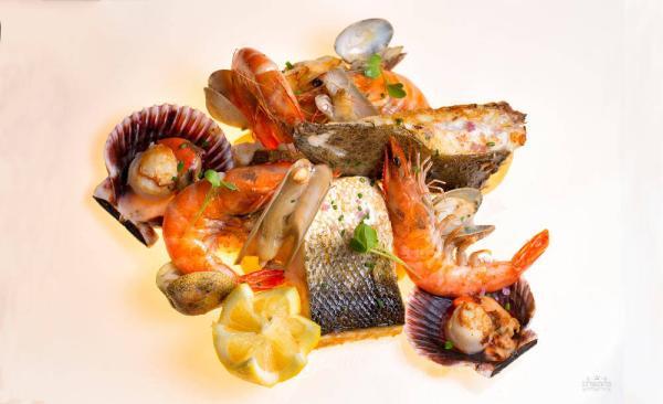 Assorment of grilled rockfish