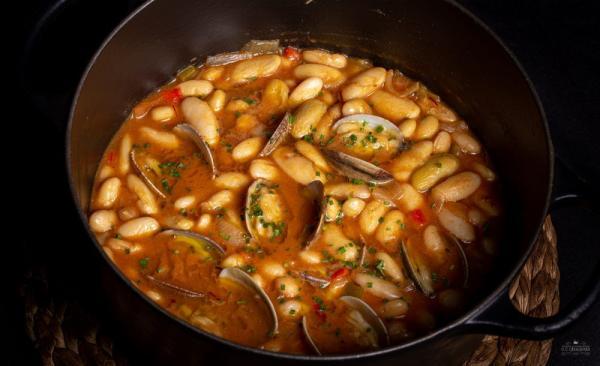 Fabes con Almejes
